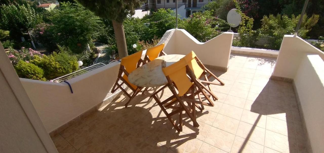 Athina Studio Apartments Кервели Экстерьер фото
