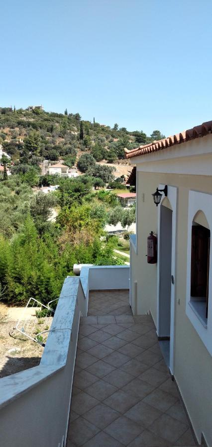Athina Studio Apartments Кервели Экстерьер фото