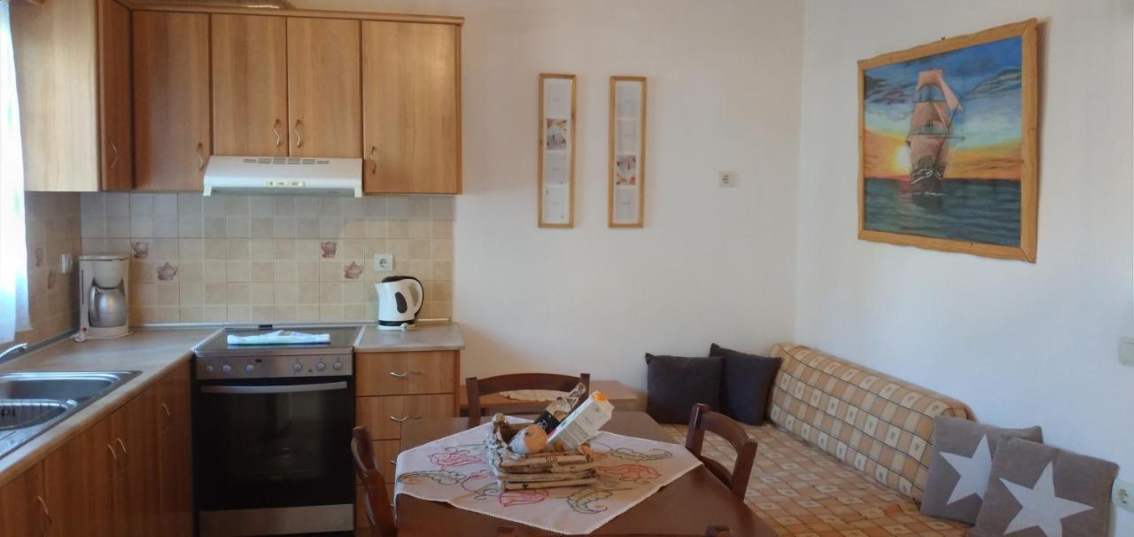 Athina Studio Apartments Кервели Экстерьер фото