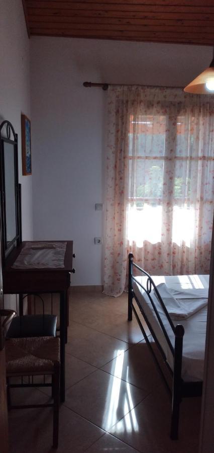 Athina Studio Apartments Кервели Экстерьер фото