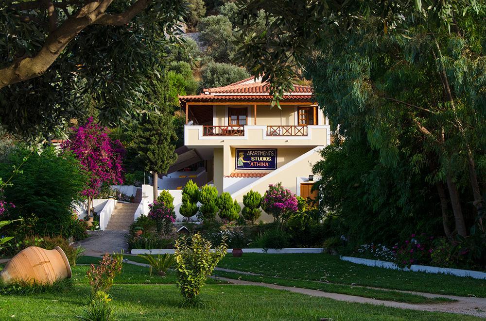 Athina Studio Apartments Кервели Экстерьер фото