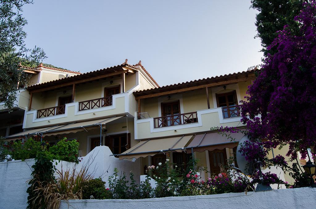 Athina Studio Apartments Кервели Экстерьер фото